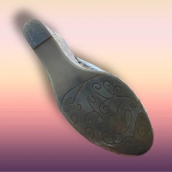 Brighton Leopard Print Wedge Sandals - Picture 12 of 16